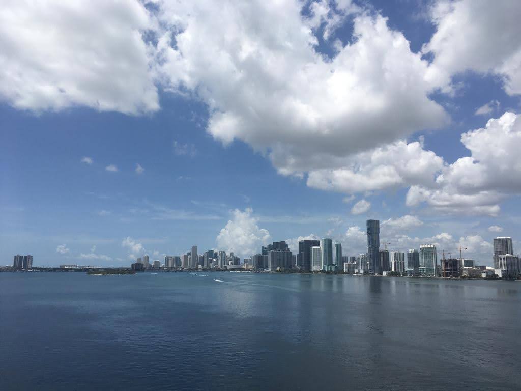 Proyecto Miami Florida. Sincronización datos Europa.